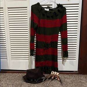 Freddy Kruger Halloween Costume with Hat & Claw Hand
